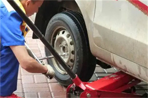 赤壁附近拖车24小时服务热线电话